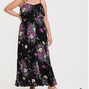 BLACK FLORAL FLUTED MAXI DRESS Size 4 (4X)
